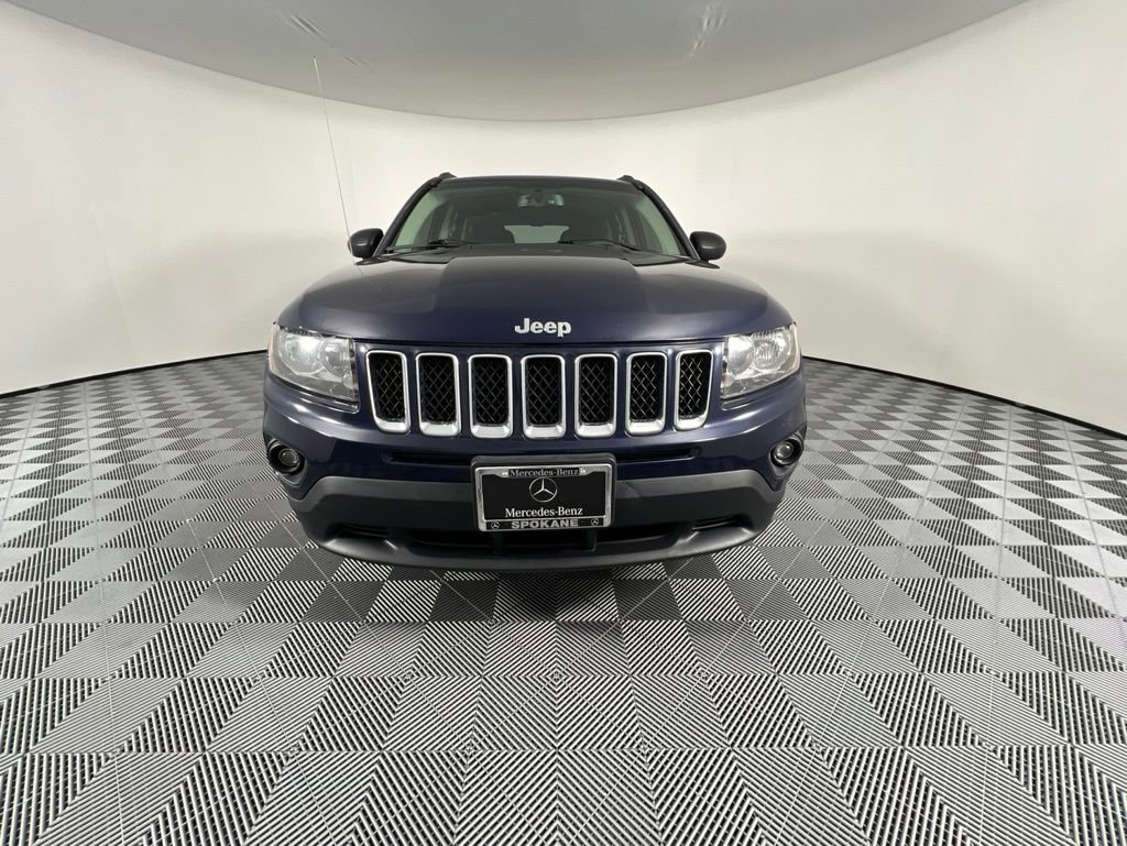 Used 2016 Jeep Compass Sport w/ Power Value Group AWD/4WD image 3