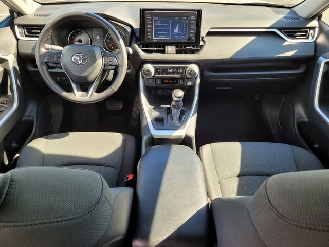 Used 2021 Toyota RAV4 XLE w/ Convenience Package image 12