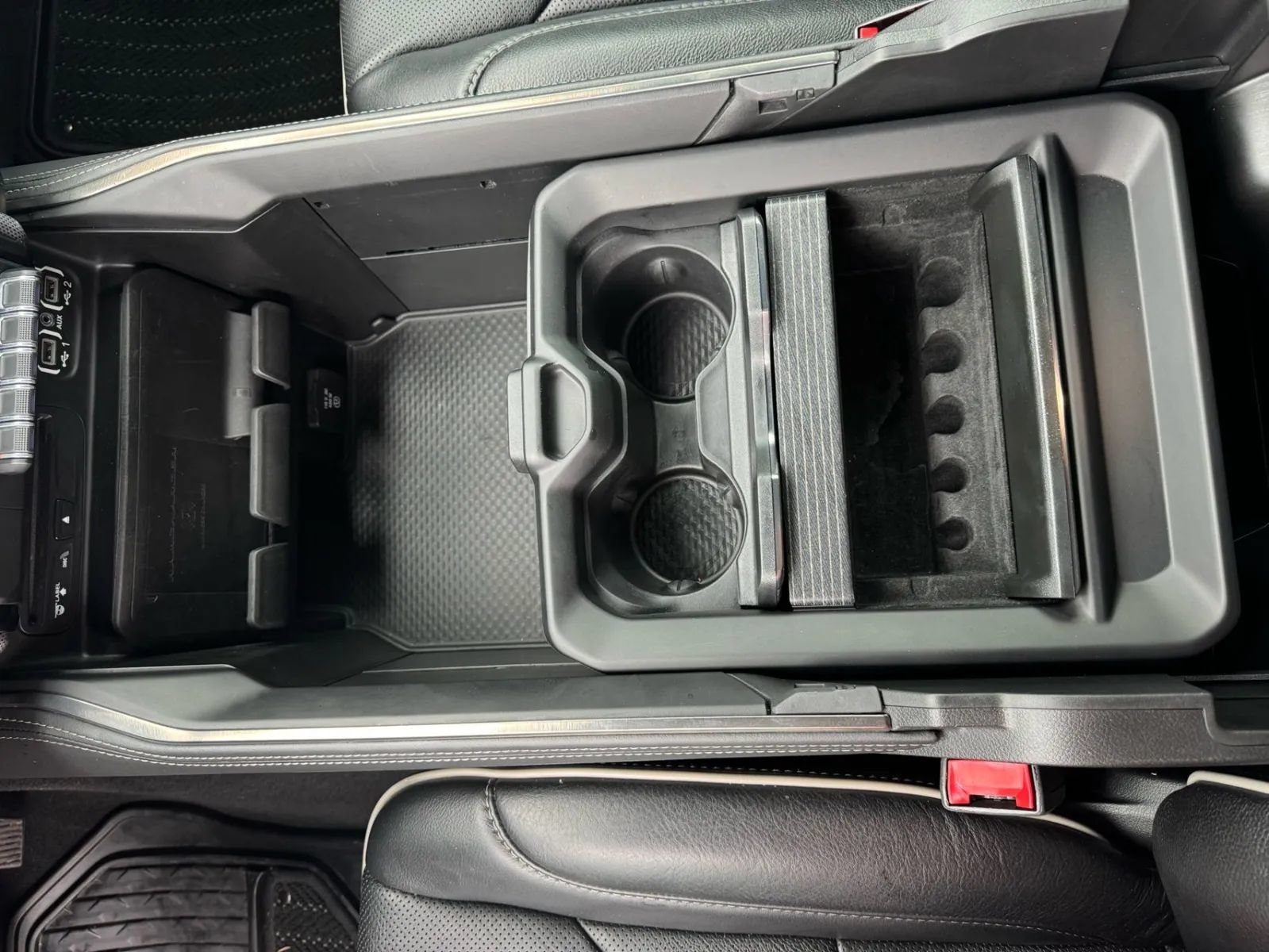 Used 2019 RAM 1500 Limited AWD/4WD image 30