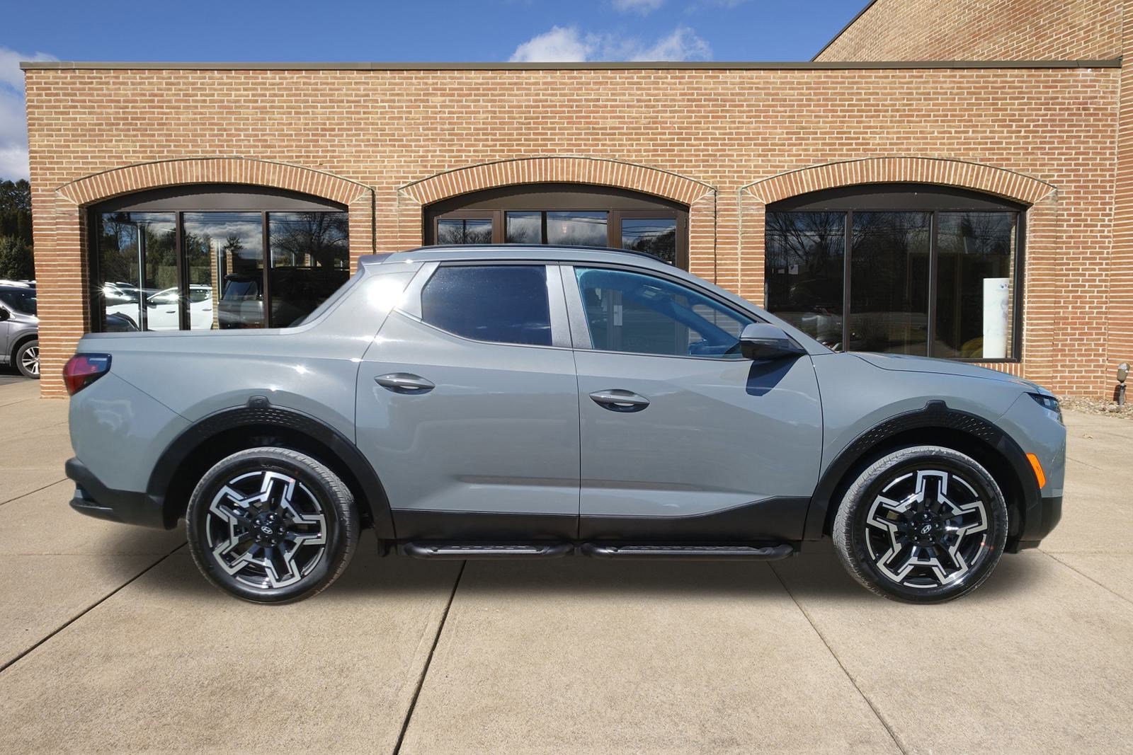 New 2026 Hyundai Santa Cruz Limited image 2