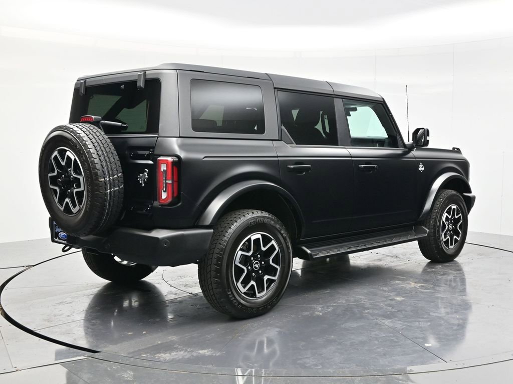 Used 2025 Ford Bronco Outer Banks w/ Matte Film Protection Package AWD/4WD image 5