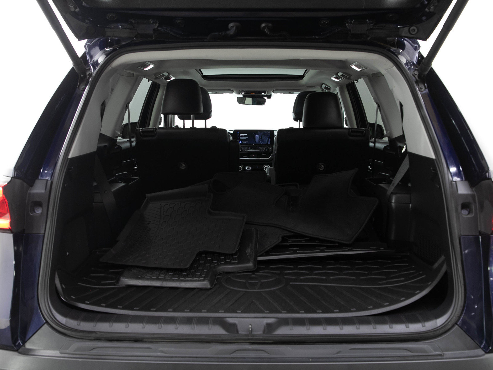 Used 2024 Toyota Grand Highlander AWD image 18