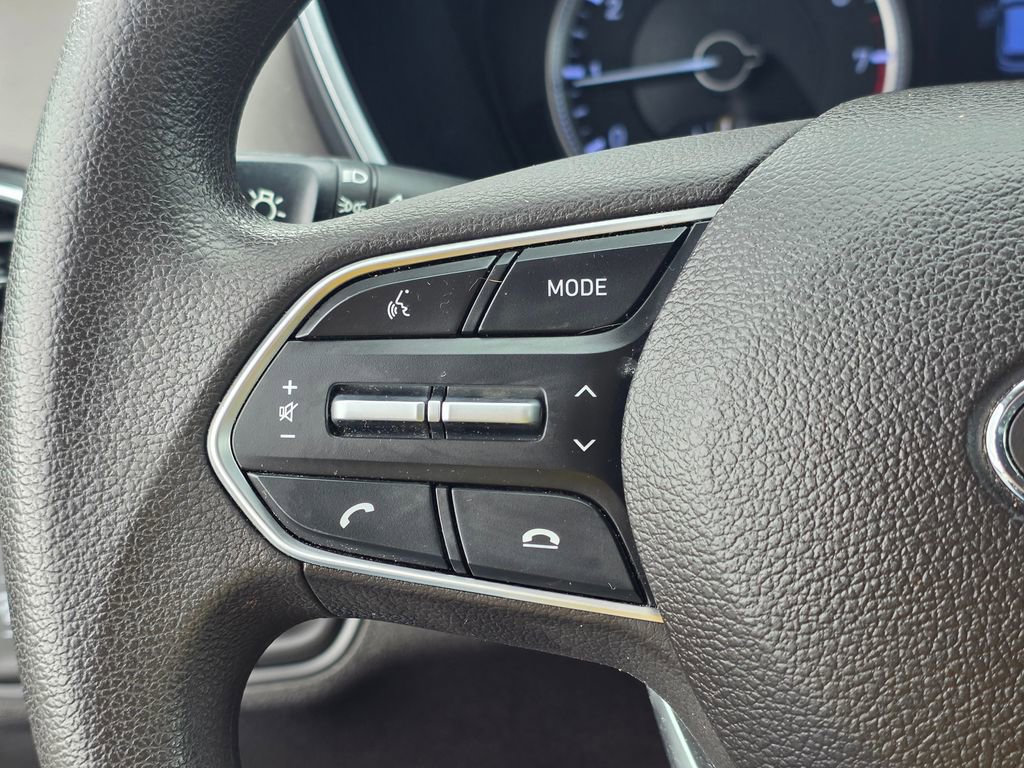 Used 2020 Hyundai Santa Fe SE w/ Cargo Package FWD image 17