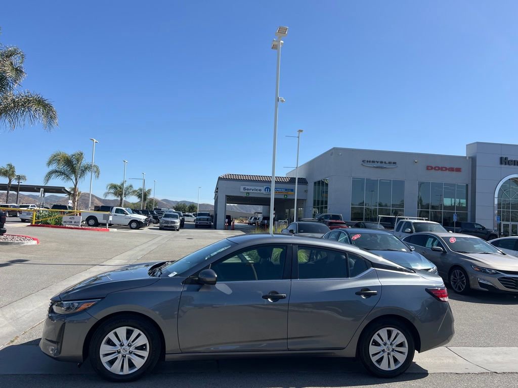 Used 2024 Nissan Sentra S FWD image 5
