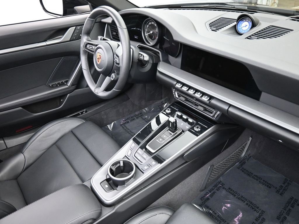 Used 2024 Porsche 911 Carrera S image 10