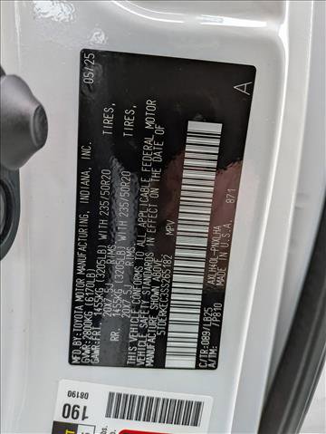 Used 2025 Toyota Sienna Platinum image 15