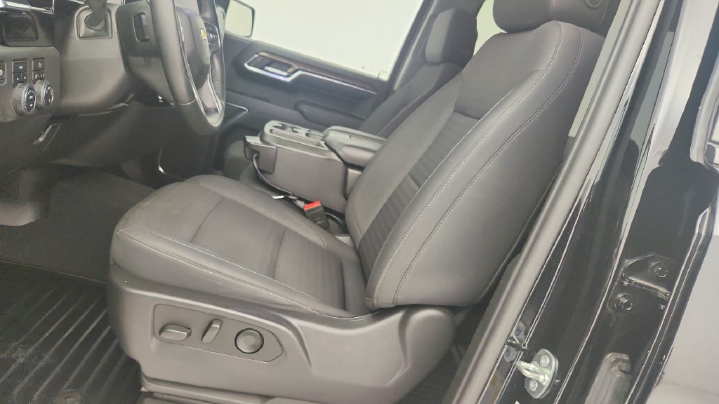Certified 2023 Chevrolet Silverado 1500 LT AWD/4WD image 14
