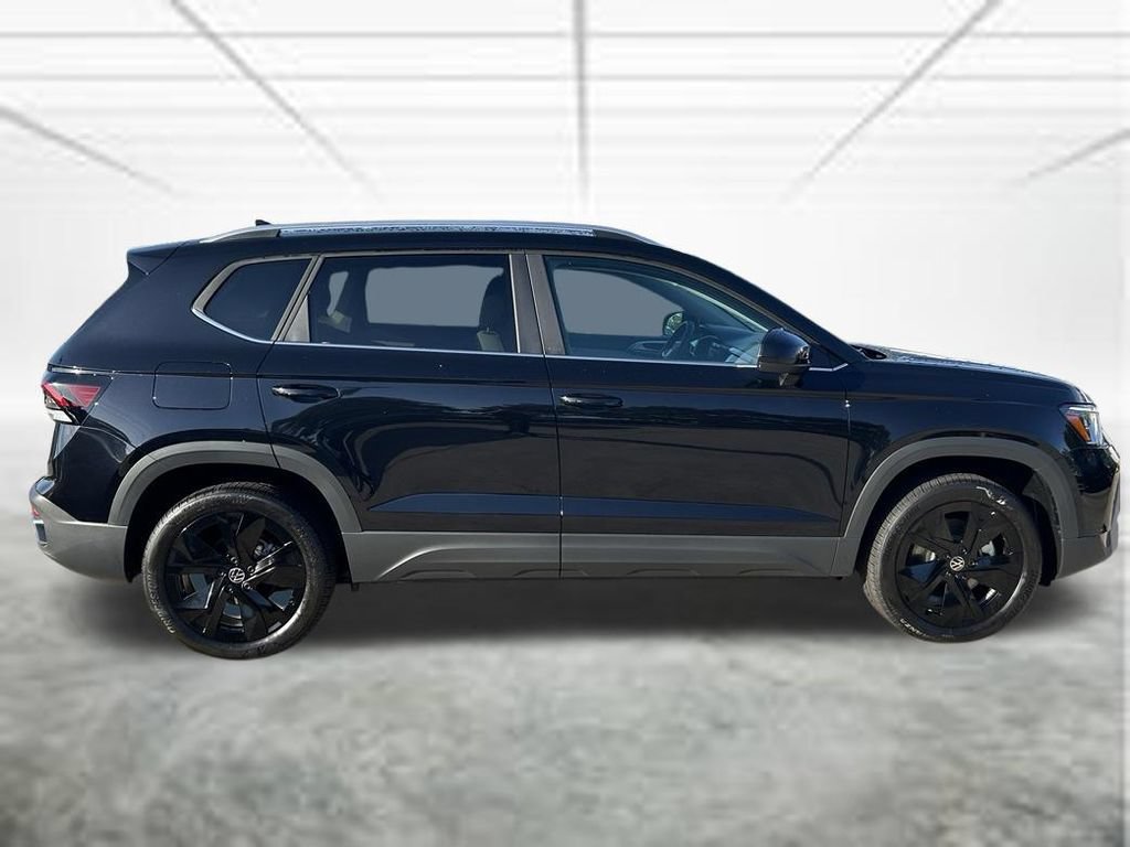 New 2026 Volkswagen Taos SEL AWD/4WD image 8