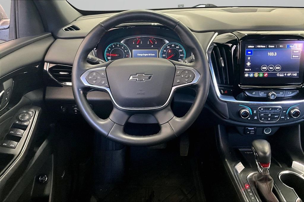 Used 2023 Chevrolet Traverse RS w/ LPO, Floor Liner Package AWD/4WD image 8