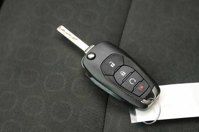 Used 2022 Chevrolet Trax LS w/ Tint and Cruise Package image 3