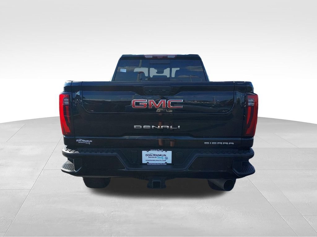 Used 2025 GMC Sierra 2500 Denali w/ Denali Reserve Package AWD/4WD image 4