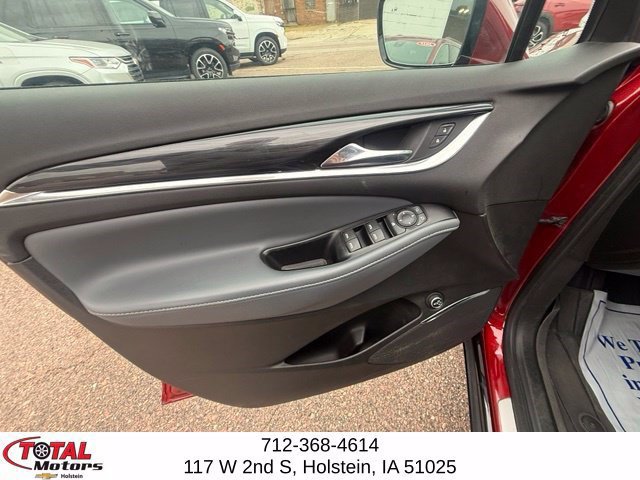 Used 2023 Buick Enclave Essence w/ Experience Buick Package AWD/4WD image 9