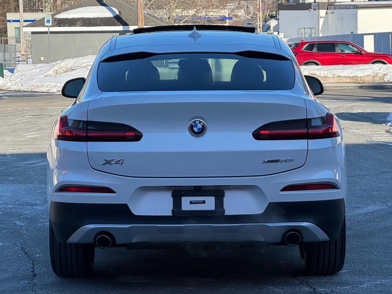 Used 2021 BMW X4 xDrive30i w/ Premium Package image 5