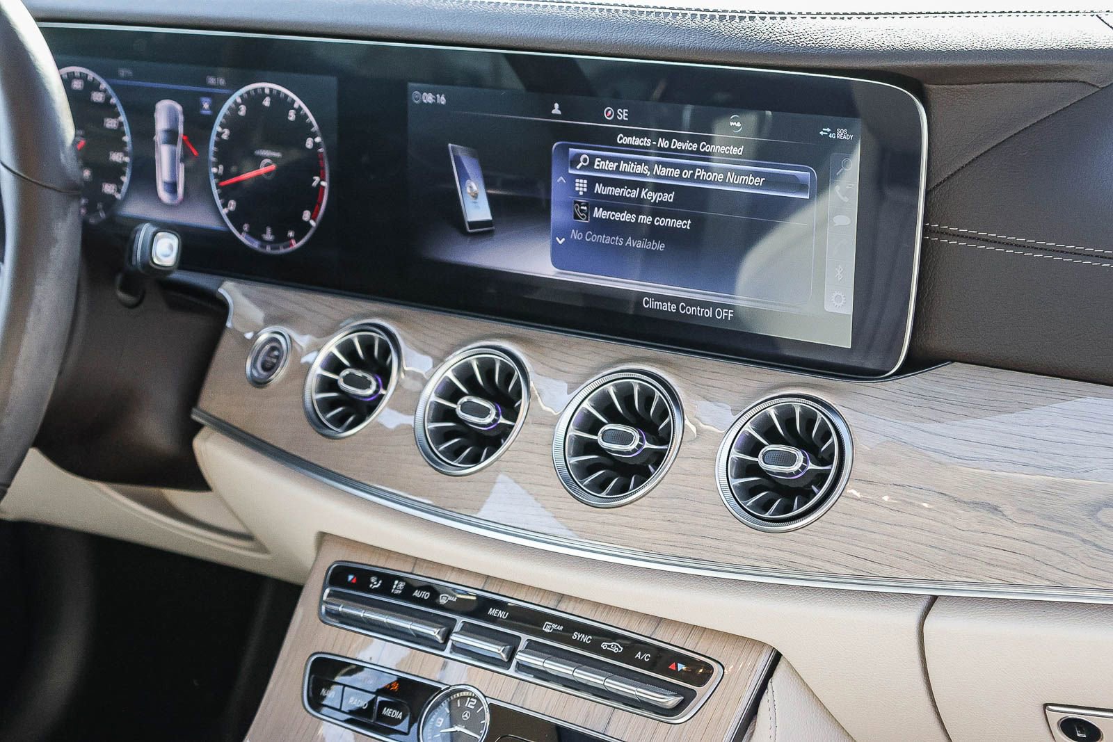 Used 2020 Mercedes-Benz E 450 Coupe image 25