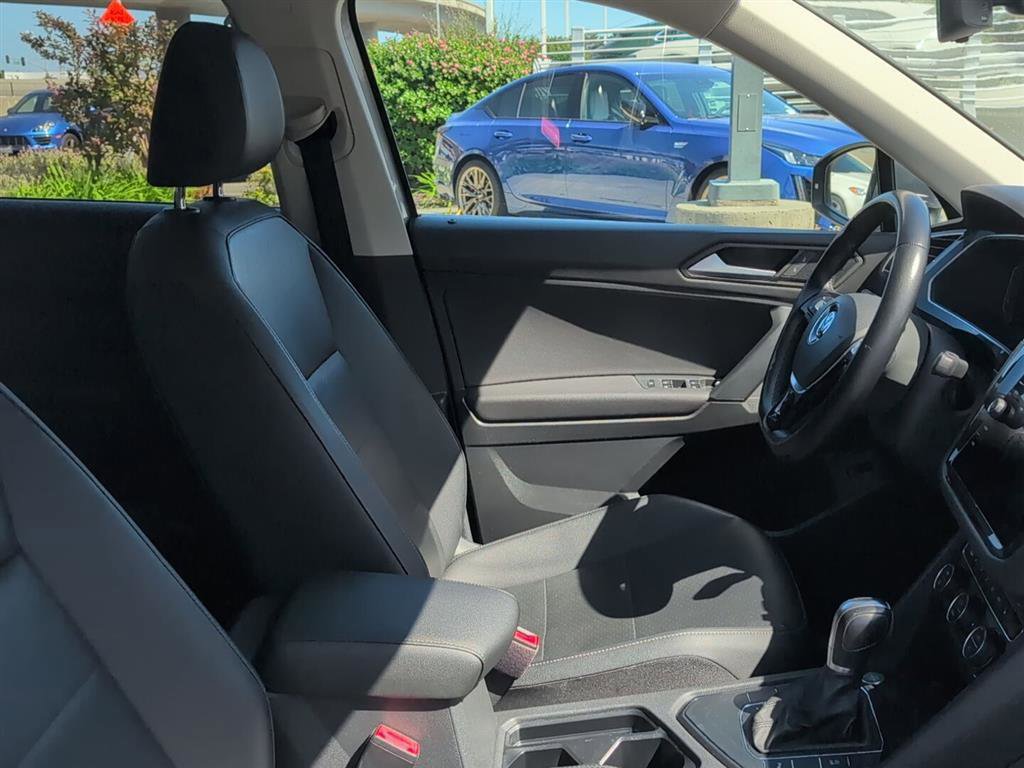 Used 2019 Volkswagen Tiguan SEL FWD image 13