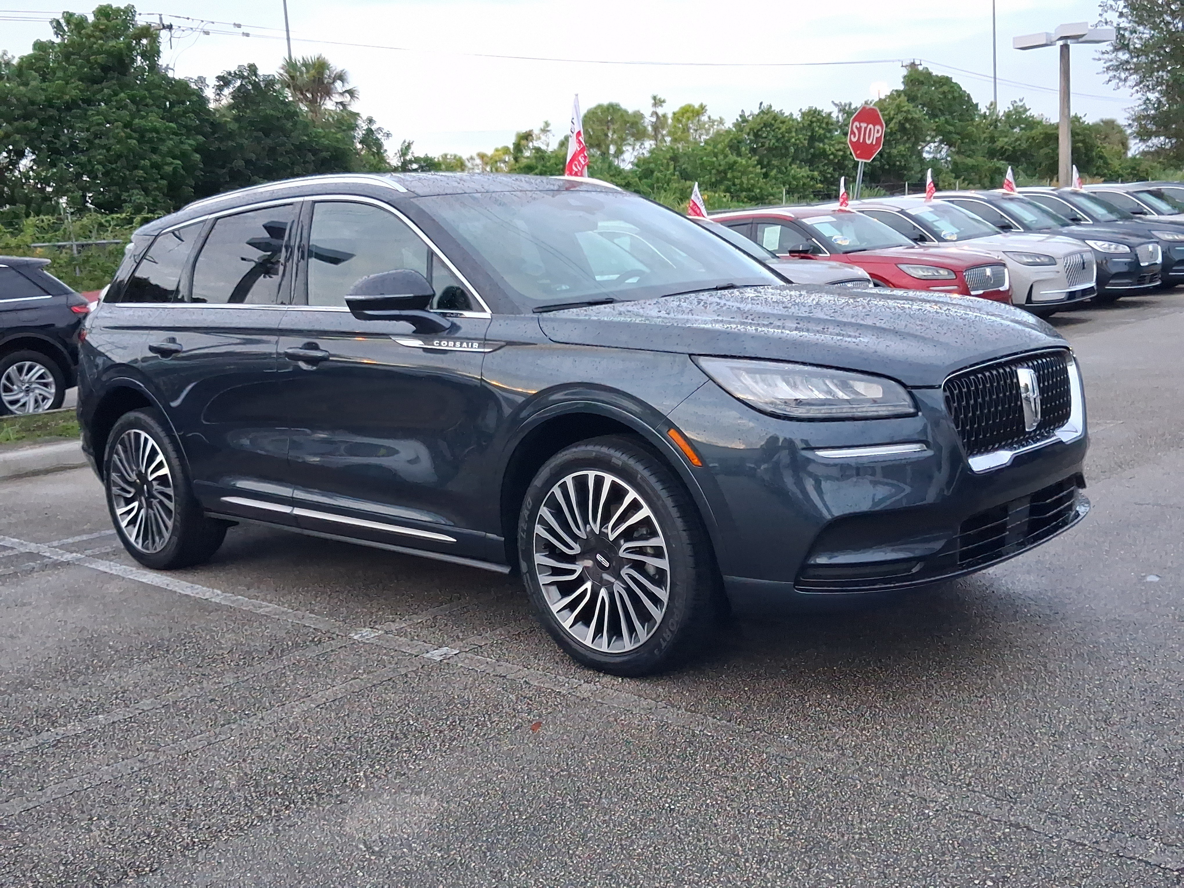 Certified 2022 Lincoln Corsair Reserve w/ Sport Package AWD/4WD image 21