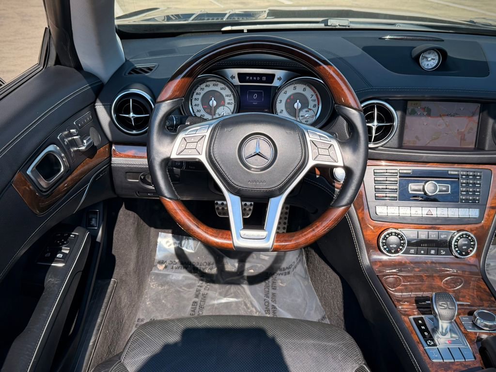 Used 2013 Mercedes-Benz SL 550 image 19