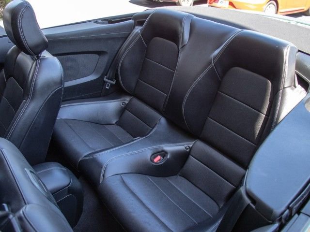 Used 2023 Ford Mustang GT Premium image 17