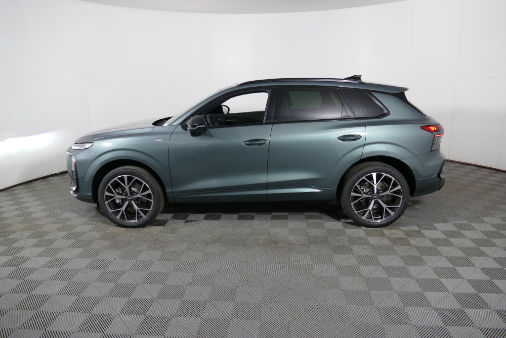 New 2026 Audi Q3 quattro 2.0T AWD/4WD image 6