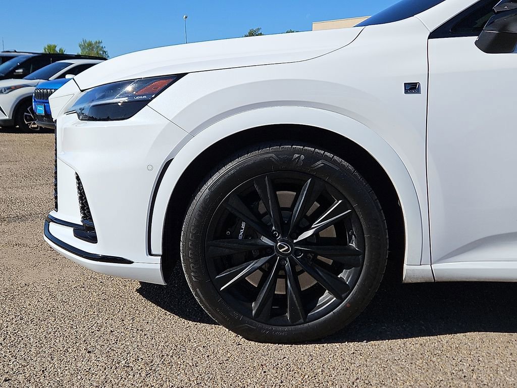 Used 2025 Lexus RX 500h F Sport w/ Convenience Package image 5