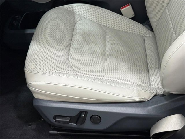 Used 2022 Kia EV6 Wind w/ Wind Technology Package image 21