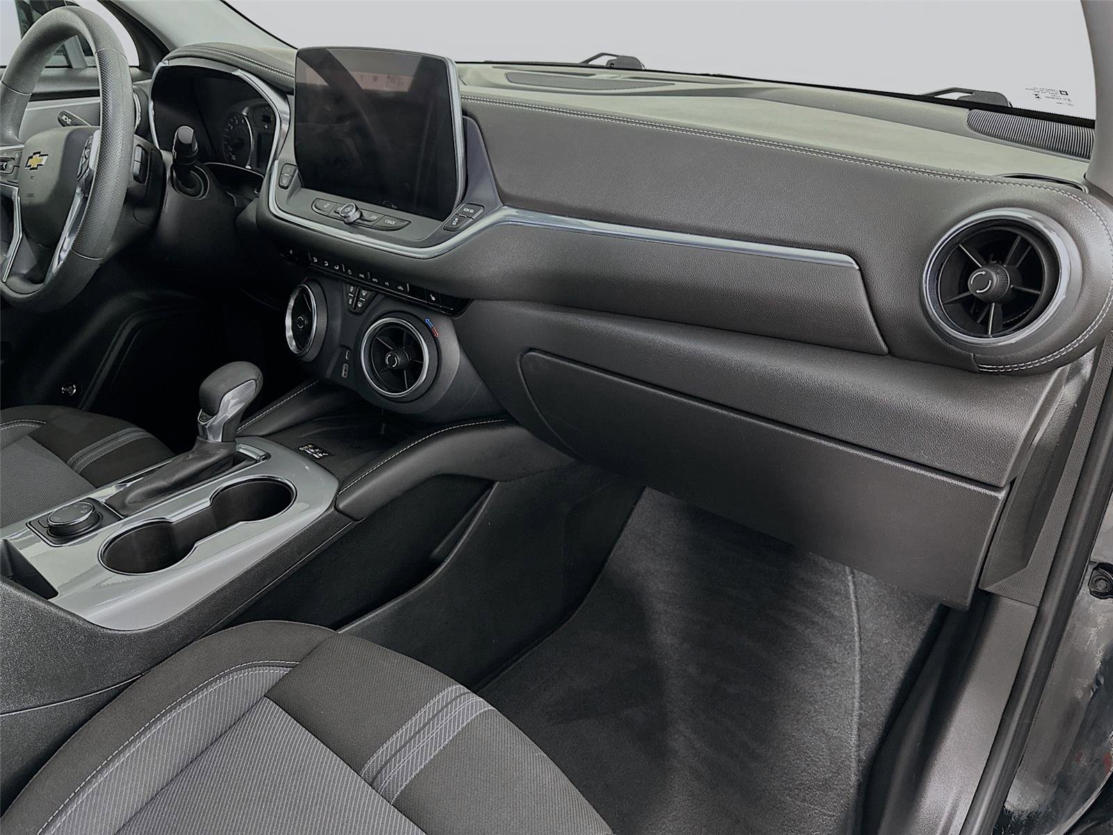 Used 2023 Chevrolet Blazer LT w/ Convenience Package image 27