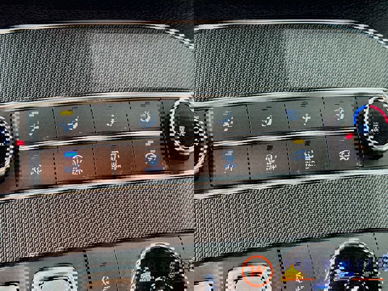 Used 2023 Hyundai Santa Fe SE image 21