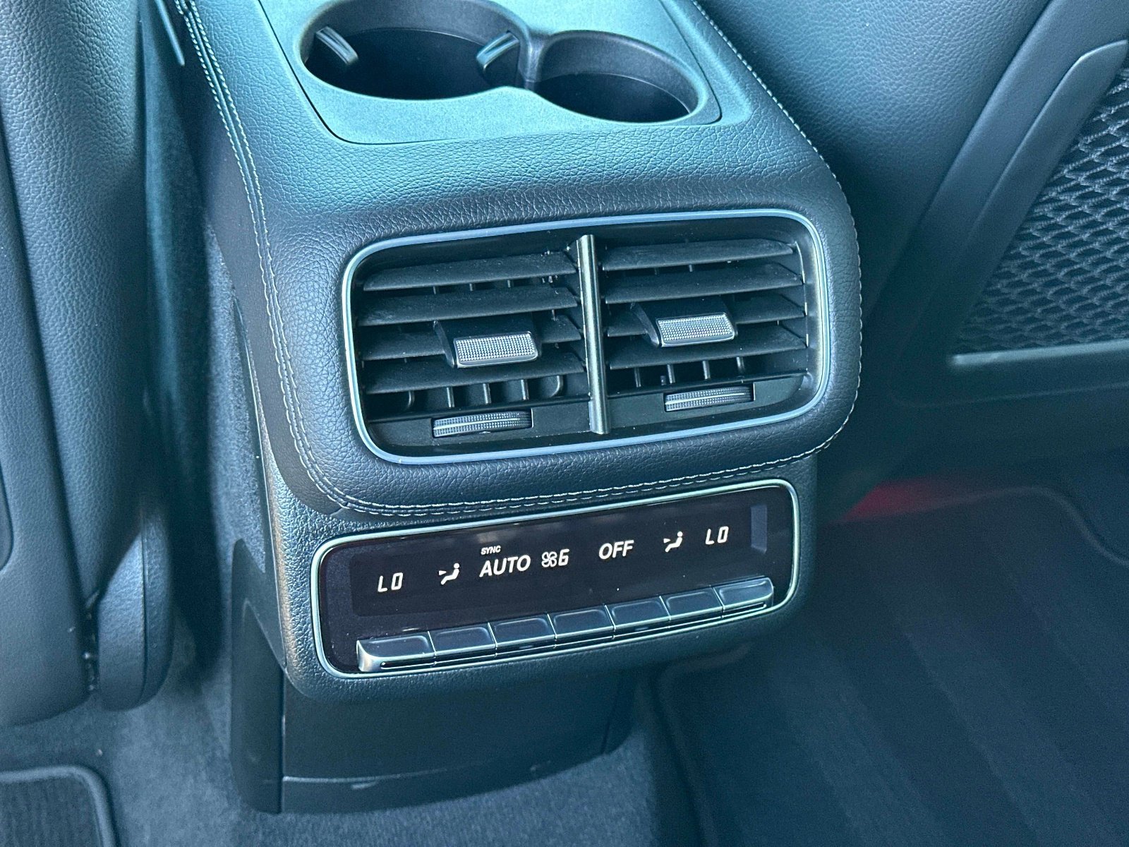 Certified 2025 Mercedes-Benz GLS 450 4MATIC image 15