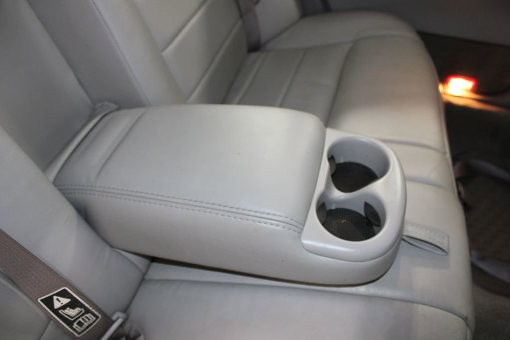 Used 2002 Lincoln Town Car Executive image 32