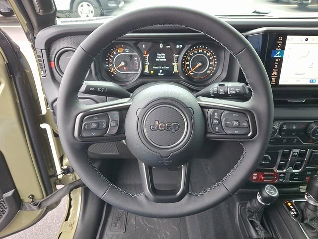 New 2026 Jeep Wrangler Unlimited Rubicon w/ Technology Group image 9