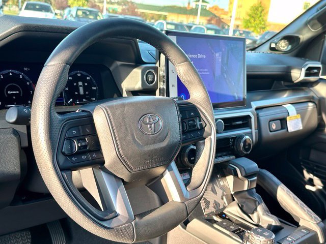 Used 2025 Toyota 4Runner TRD Sport Premium AWD/4WD image 12