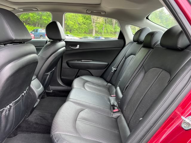 Used 2020 Kia Optima SE FWD video 4