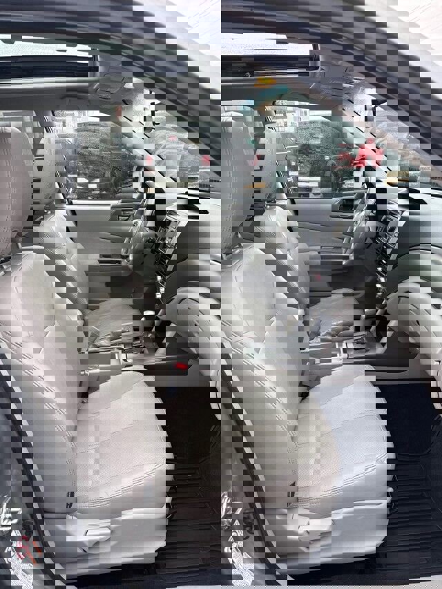 Used 2011 Subaru Forester 2.5X Limited image 18