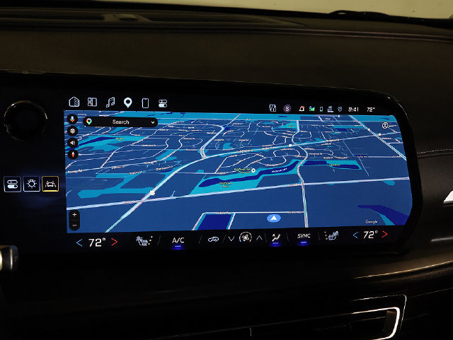 Used 2024 Chevrolet Traverse LT FWD image 20