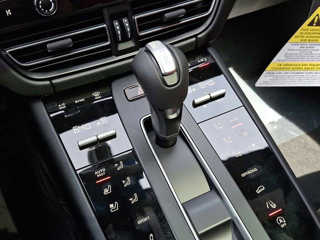 New 2026 Porsche Macan S AWD/4WD image 16