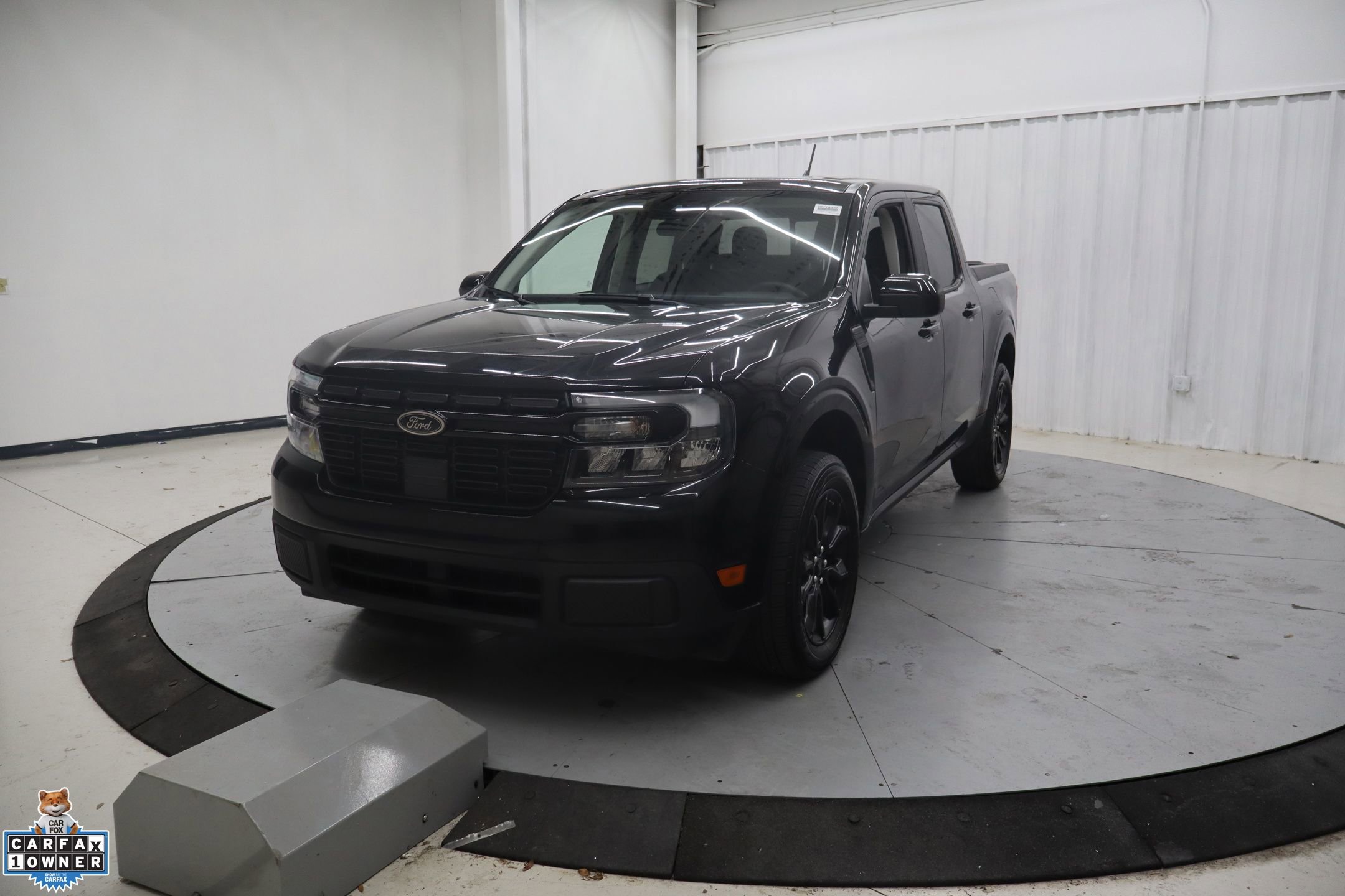 Used 2024 Ford Maverick Lariat w/ Black Appearance Package image 10