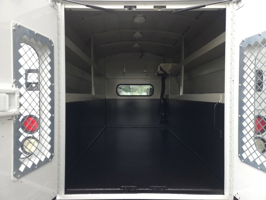 Used 2015 Ford F350 XL w/ Power Equipment Group image 11