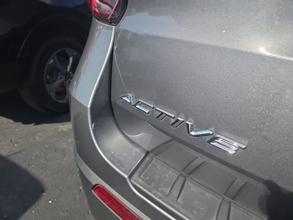 Certified 2025 Ford Explorer Active w/ Active Comfort Package AWD/4WD image 11