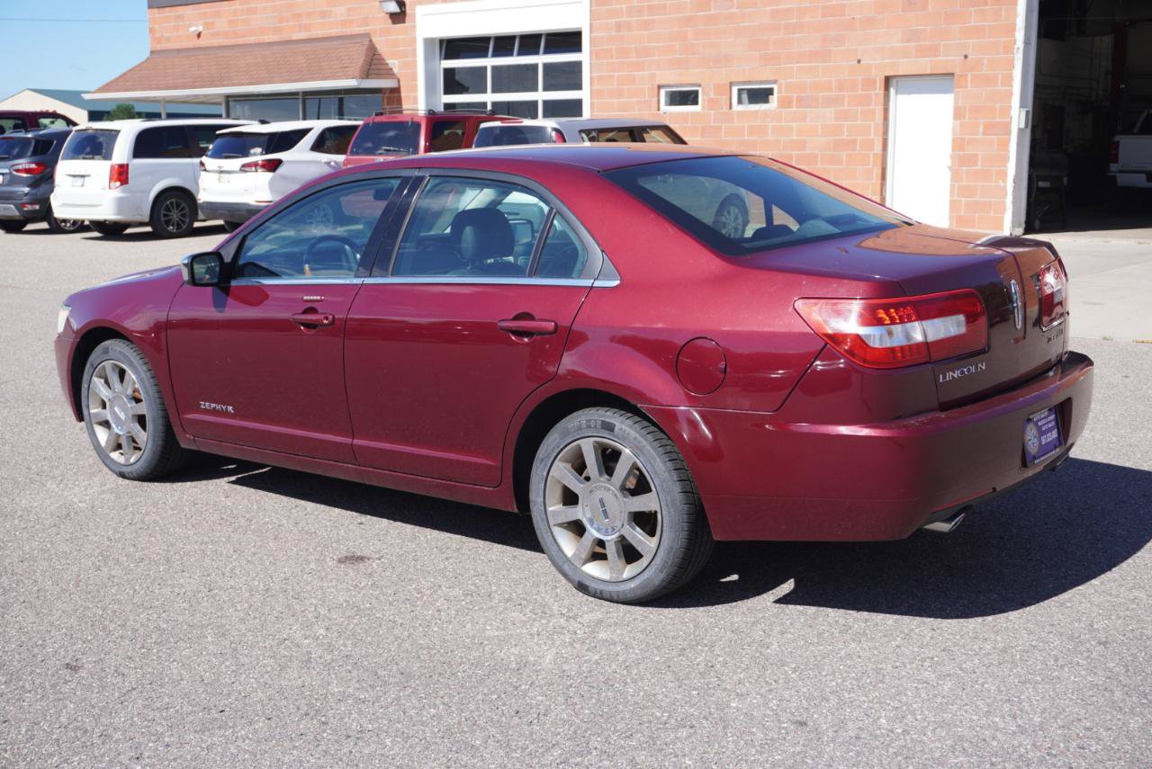 Used 2006 Lincoln Zephyr FWD image 3