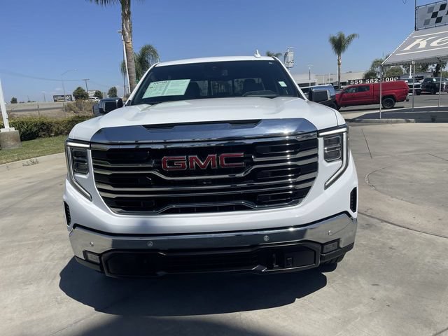 Used 2022 GMC Sierra 1500 SLT w/ SLT Premium Plus Package AWD/4WD image 3