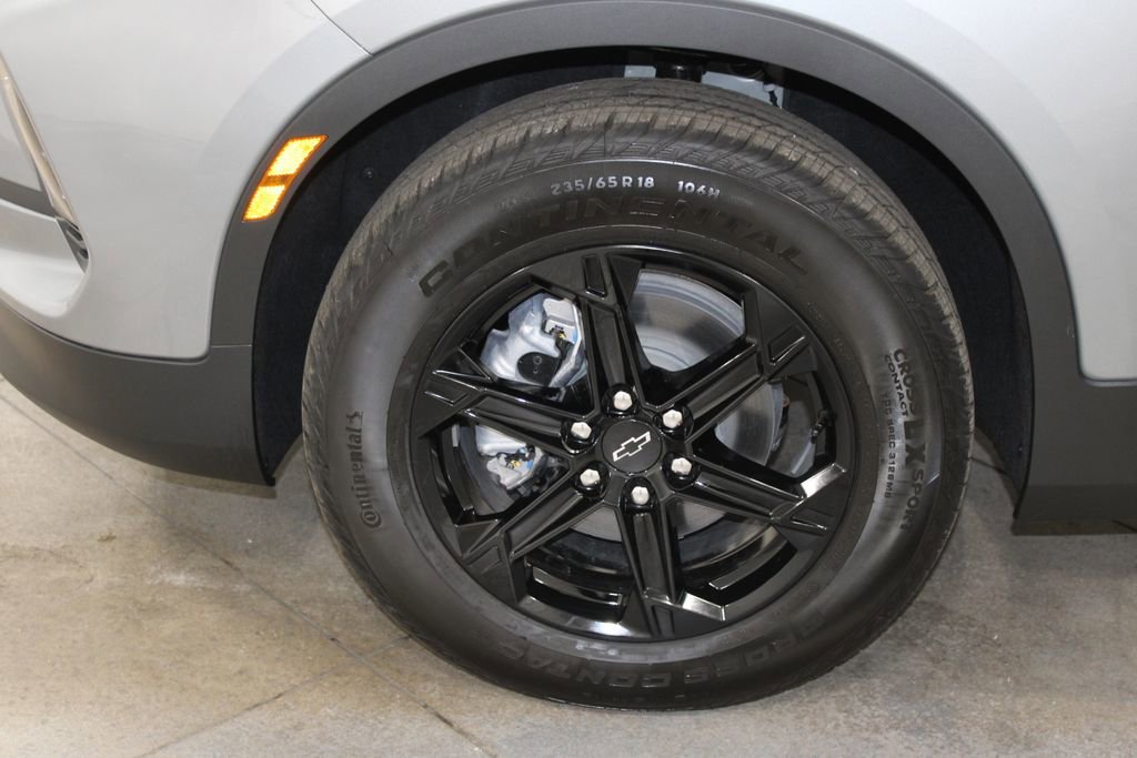 New 2025 Chevrolet Blazer LT w/ Midnight/Sport Edition image 48