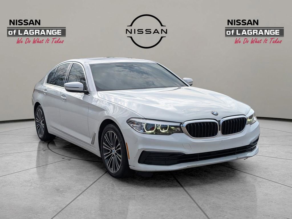 Used 2019 BMW 530i xDrive w/ Convenience Package image 3