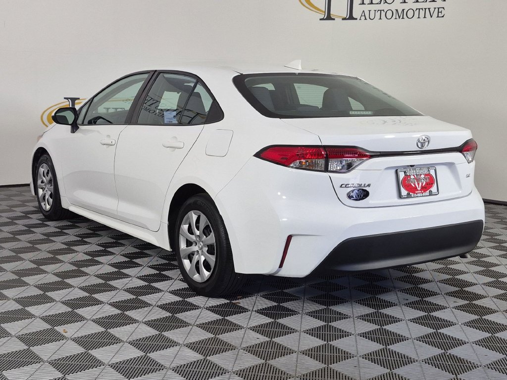 Used 2023 Toyota Corolla LE FWD image 7