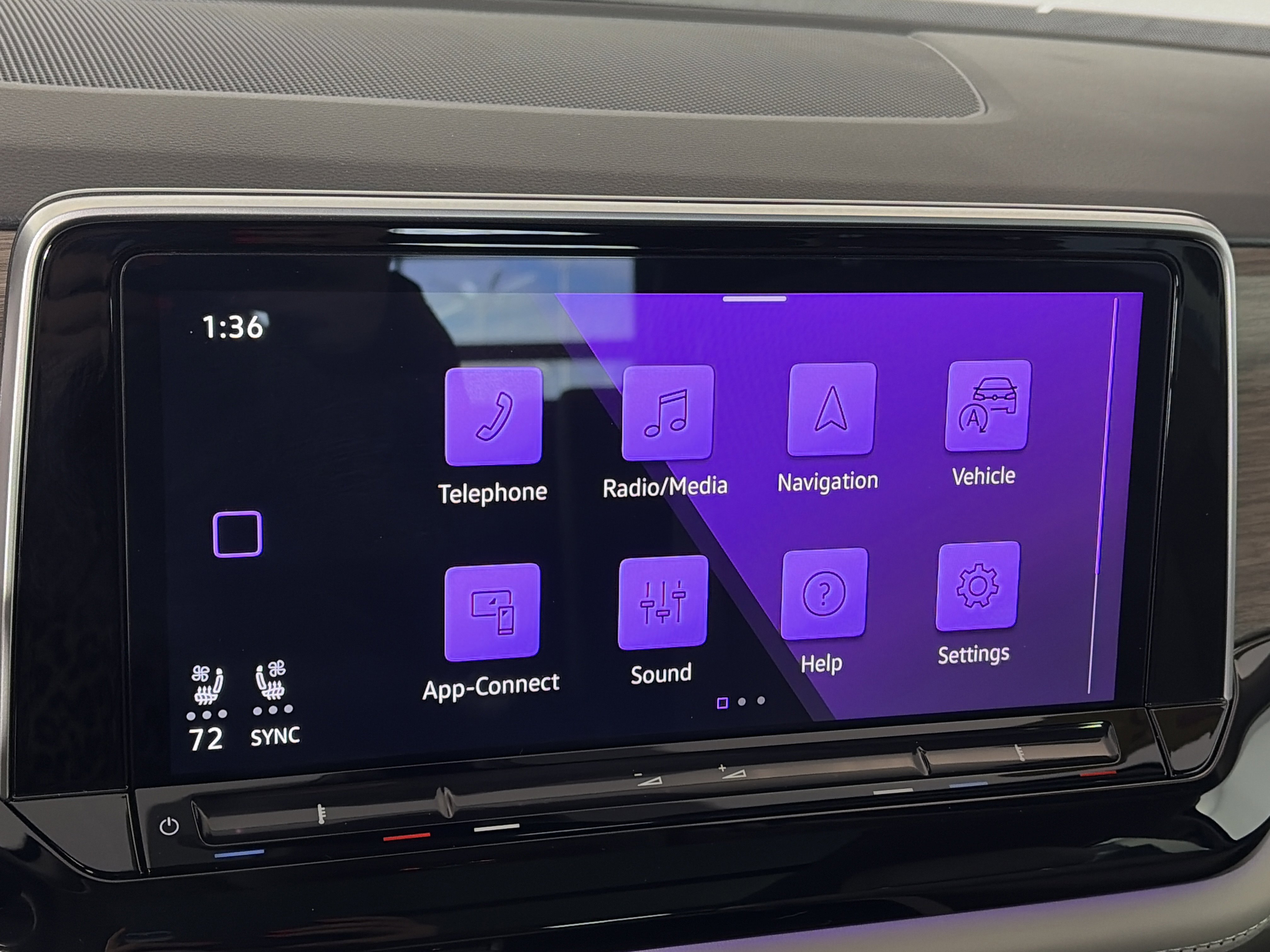 Used 2025 Volkswagen Atlas SEL image 22