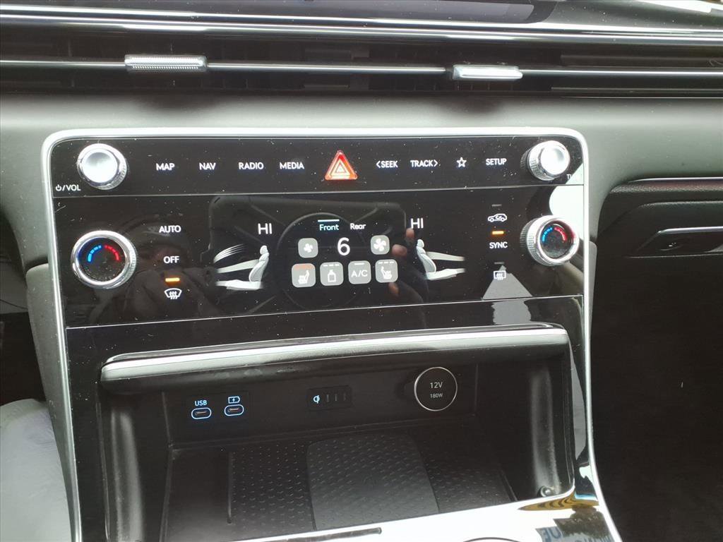 Used 2025 Genesis GV80 2.5T Standard image 18