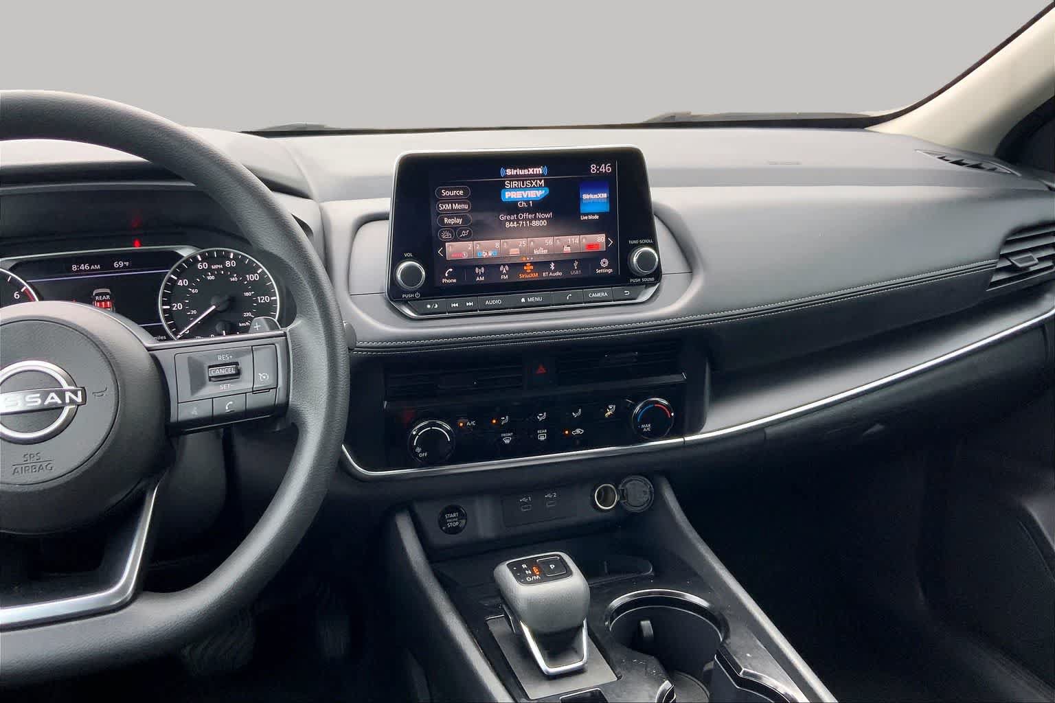 Used 2024 Nissan Rogue S FWD image 7
