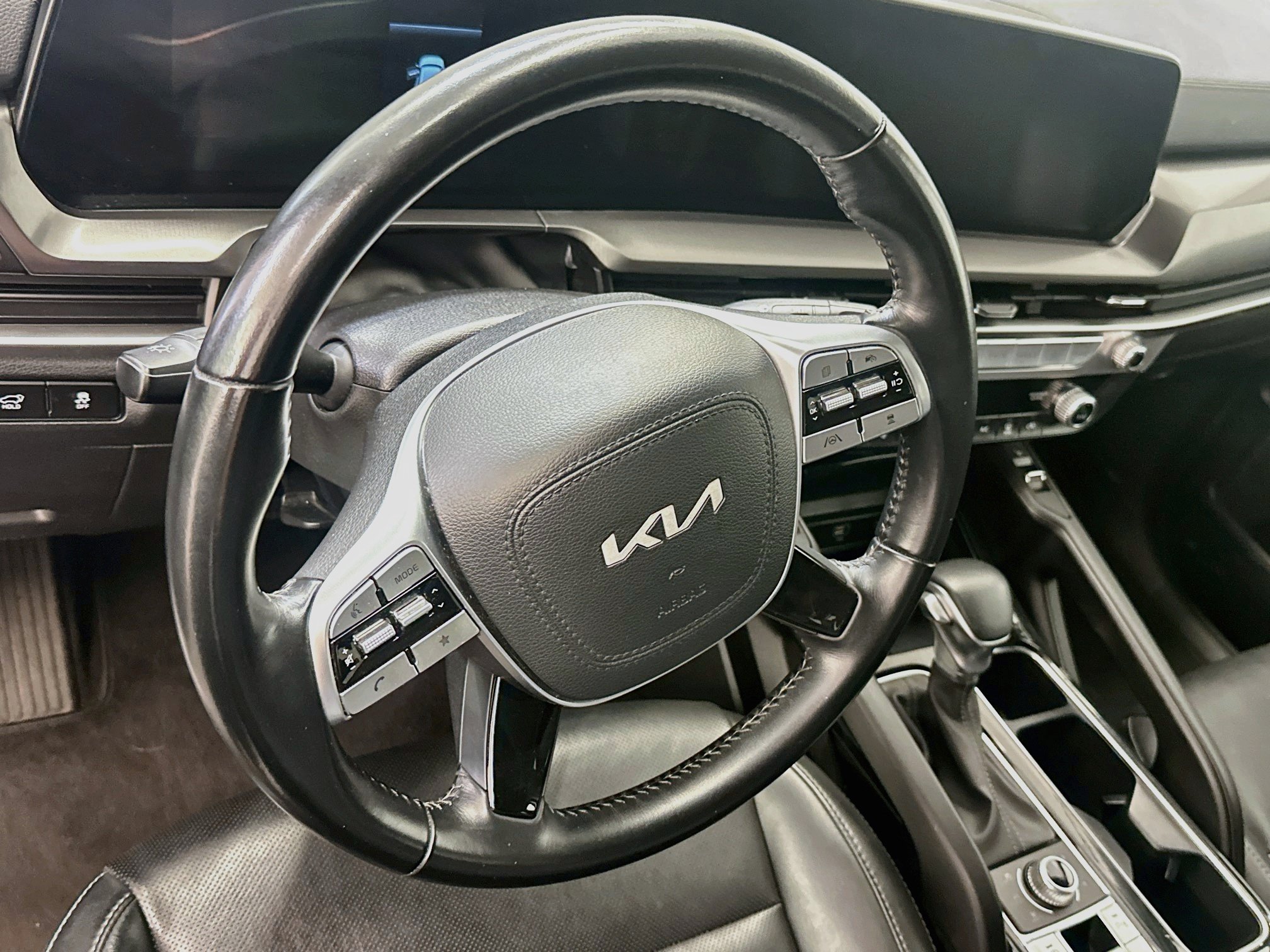 Used 2025 Kia Telluride S AWD/4WD image 18
