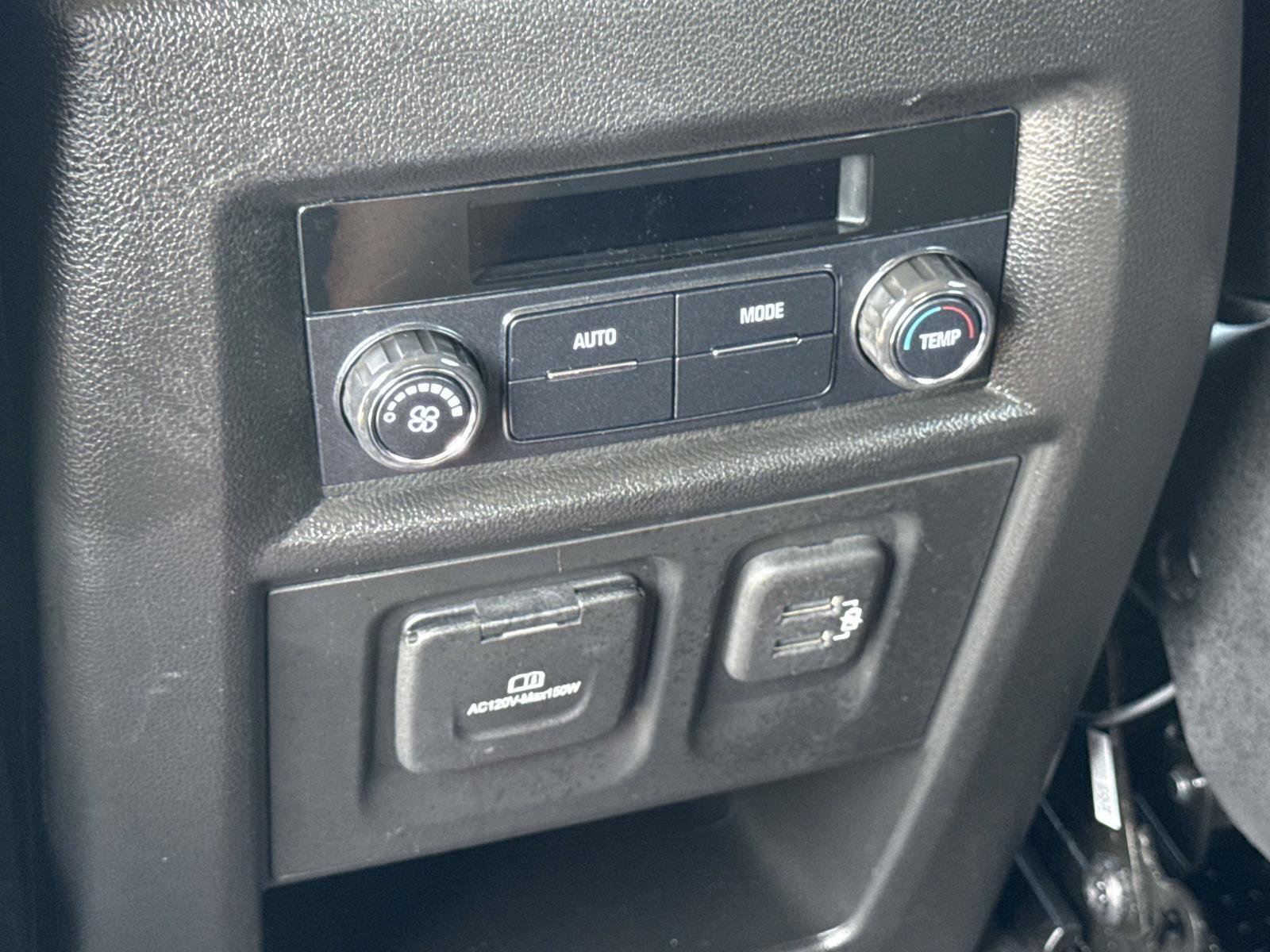 Used 2020 Chevrolet Traverse RS w/ LPO, Floor Liner Package FWD image 32