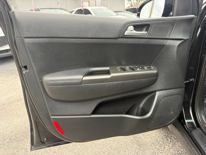 Used 2021 Kia Sportage LX w/ LX AWD Popular Package image 31