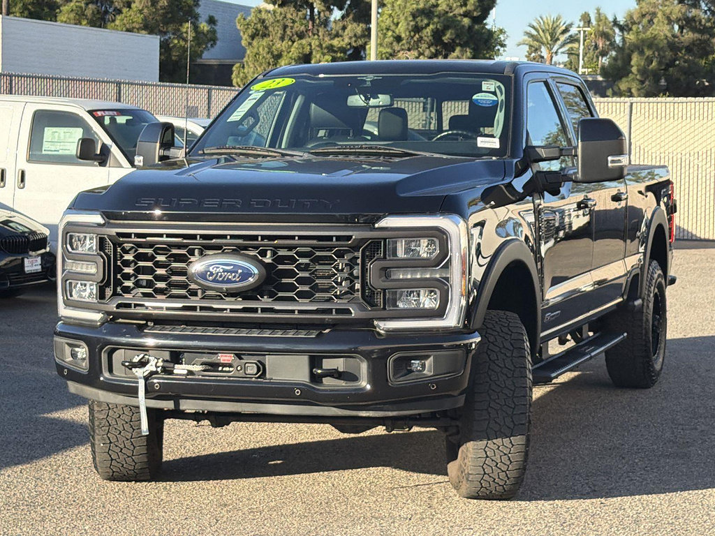 Used 2023 Ford F350 Lariat w/ Sport Appearance Package AWD/4WD image 3